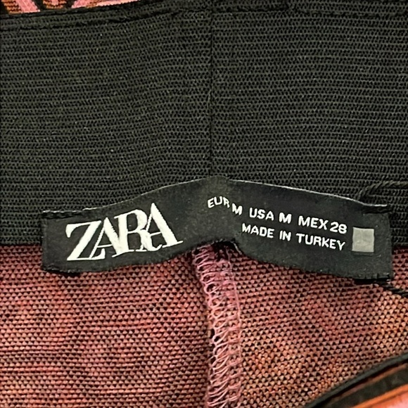 Zara Women’s Flared Leggings Size Medium Geometric Print Pink/Black Retro Casual - Picture 7 of 9